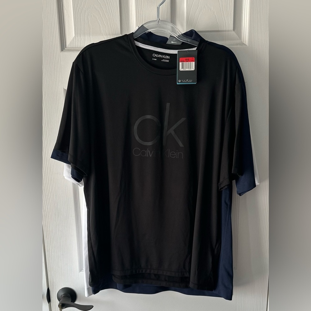 Men’s XL Calvin Klein Shirt Performance